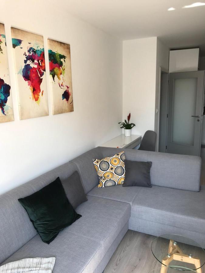 Samorin Modern Apartmens Private Parking - Air Conditioning Екстериор снимка